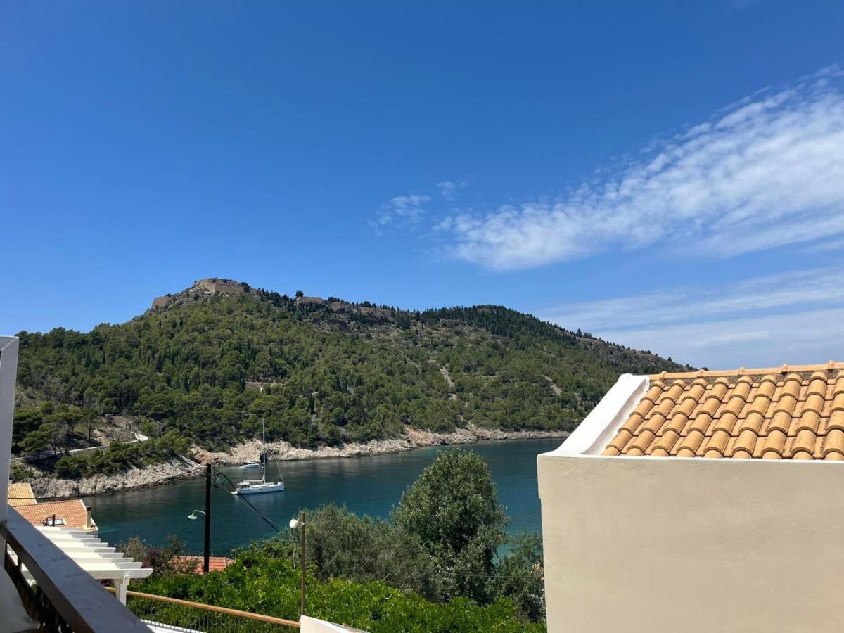 Готель Vassilis Retreat Асос Екстер'єр фото